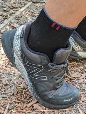 Мужские спортивные носки средней длины хлопковые с лайкрой «Лео Атлетик» (черные, размер 40-42)